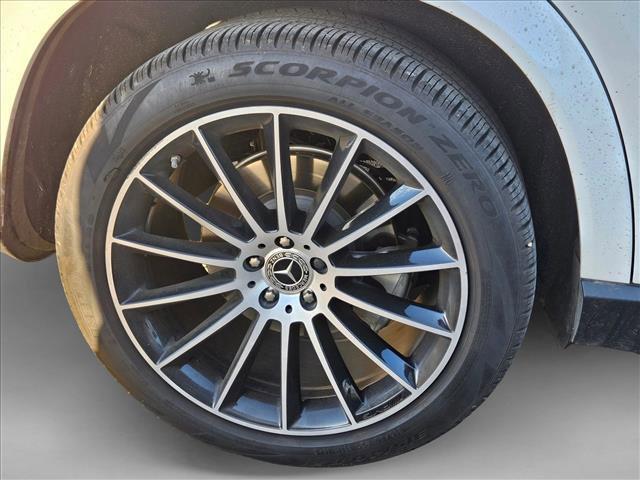 used 2023 Mercedes-Benz GLE 450 car, priced at $58,998