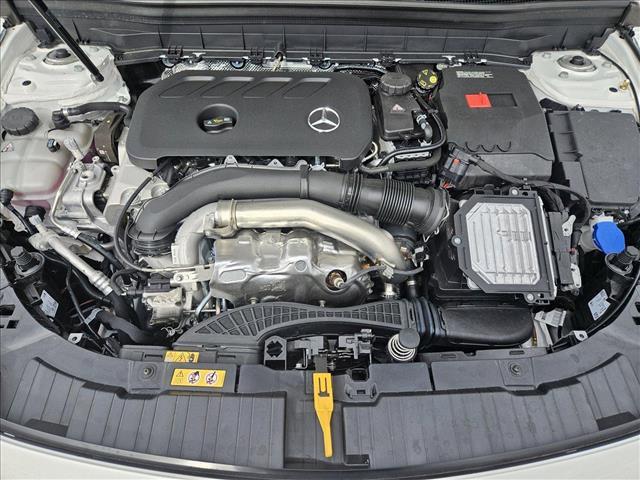 new 2025 Mercedes-Benz GLB 250 car, priced at $48,645