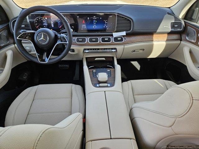 new 2024 Mercedes-Benz GLS 450 car, priced at $90,125