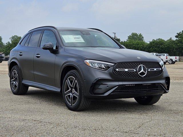 new 2024 Mercedes-Benz GLC 300 car, priced at $62,565