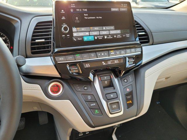 new 2025 Honda Odyssey car, priced at $42,327