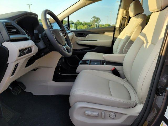 new 2025 Honda Odyssey car, priced at $42,327
