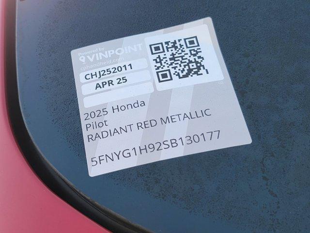 new 2025 Honda Pilot car, priced at $52,009
