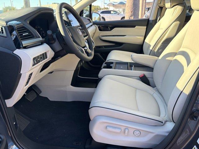 new 2026 Honda Odyssey car, priced at $46,329