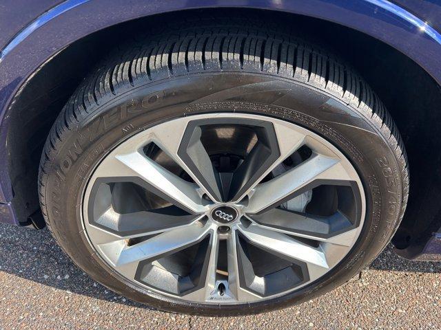 used 2021 Audi Q7 car, priced at $35,400