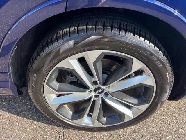 used 2021 Audi Q7 car, priced at $35,400