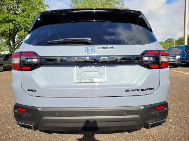 new 2025 Honda Pilot car, priced at $52,009