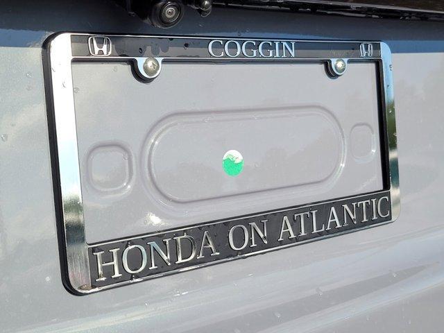 new 2025 Honda Pilot car, priced at $52,009