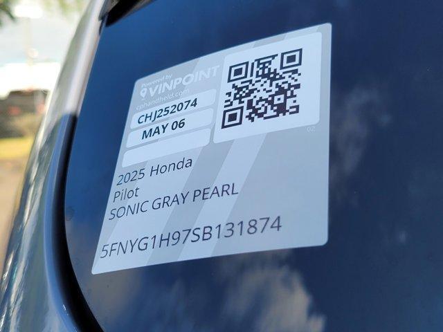 new 2025 Honda Pilot car, priced at $52,009