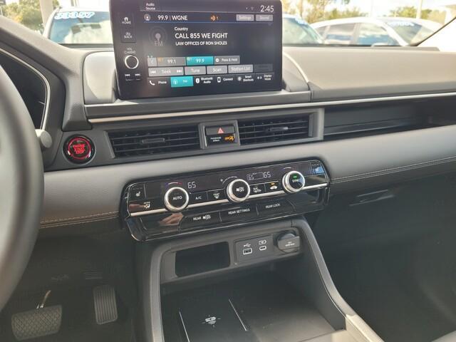 new 2025 Honda Pilot car, priced at $43,721