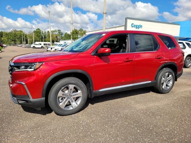 new 2025 Honda Pilot car, priced at $43,721