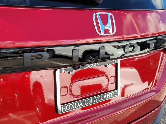 new 2025 Honda Pilot car, priced at $43,721