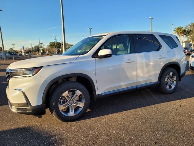 new 2025 Honda Pilot car, priced at $44,696