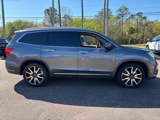 used 2021 Honda Pilot car, priced at $28,991