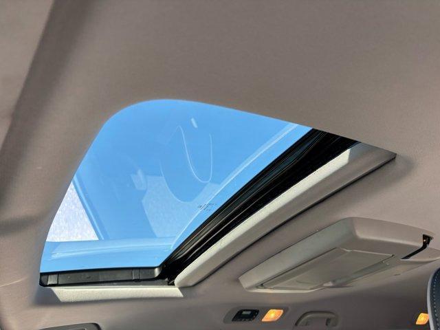 used 2024 Honda Odyssey car, priced at $39,791