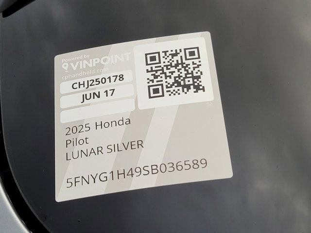 new 2025 Honda Pilot car, priced at $47,690
