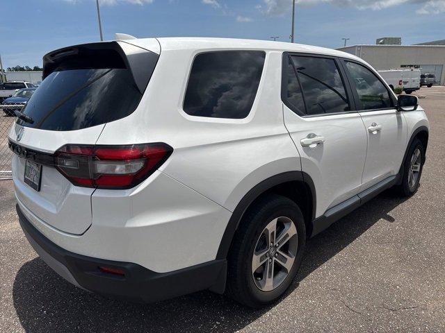 used 2023 Honda Pilot car, priced at $37,998