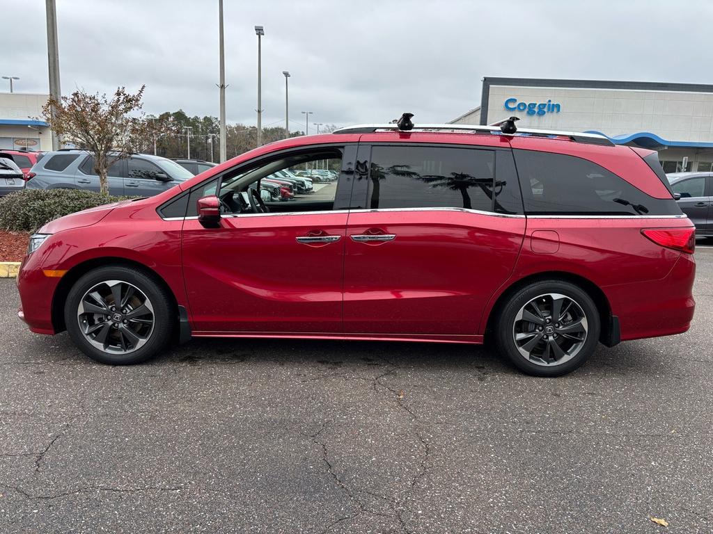 used 2023 Honda Odyssey car, priced at $40,992