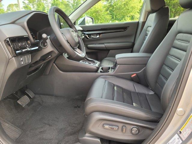 new 2025 Honda CR-V car, priced at $35,997