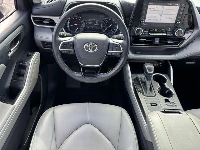 used 2020 Toyota Highlander car, priced at $23,750