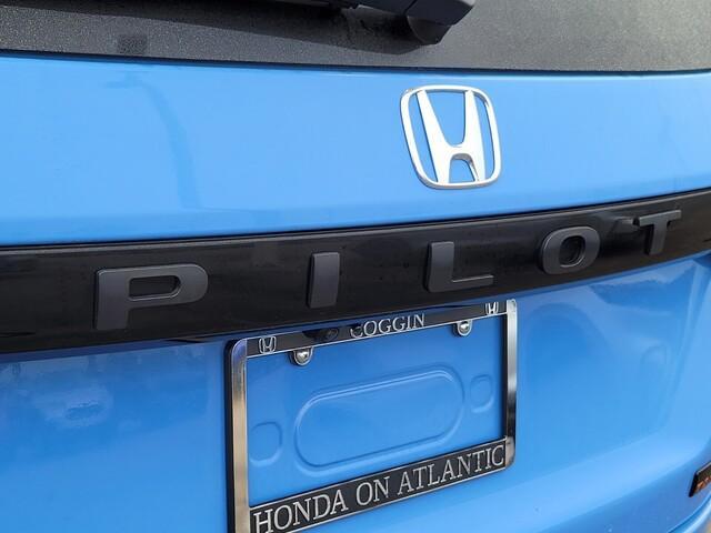 new 2025 Honda Pilot car, priced at $48,983