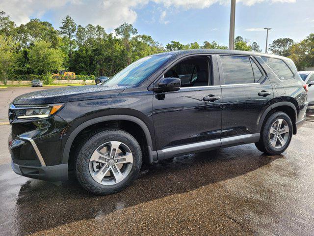 new 2025 Honda Pilot car, priced at $44,340