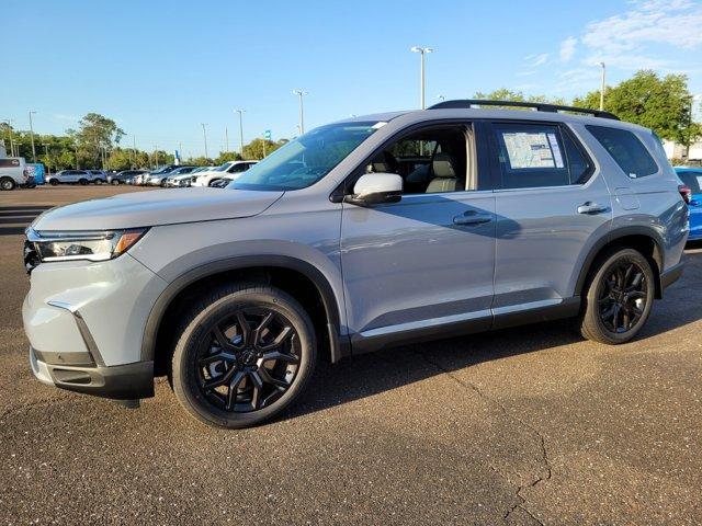 new 2025 Honda Pilot car, priced at $52,300