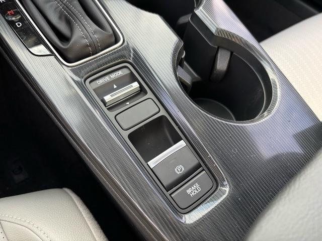 new 2026 Honda Civic Hybrid car, priced at $32,484