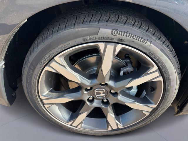 new 2026 Honda Civic Hybrid car, priced at $32,484