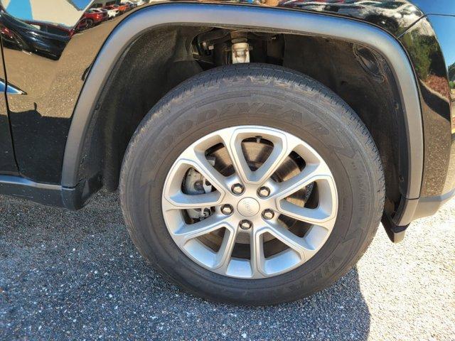 used 2021 Jeep Grand Cherokee car, priced at $19,791