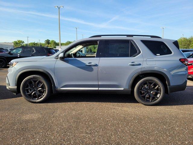 new 2025 Honda Pilot car, priced at $52,300