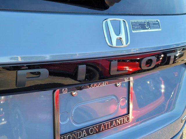 new 2025 Honda Pilot car, priced at $52,300