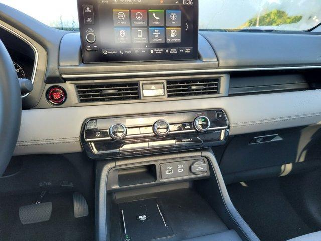 new 2025 Honda Pilot car, priced at $51,845