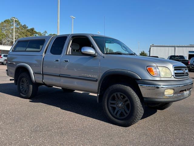 used 2001 Toyota Tundra car, priced at $9,900