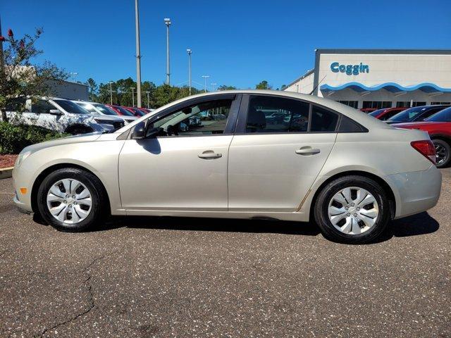 used 2014 Chevrolet Cruze car, priced at $5,011