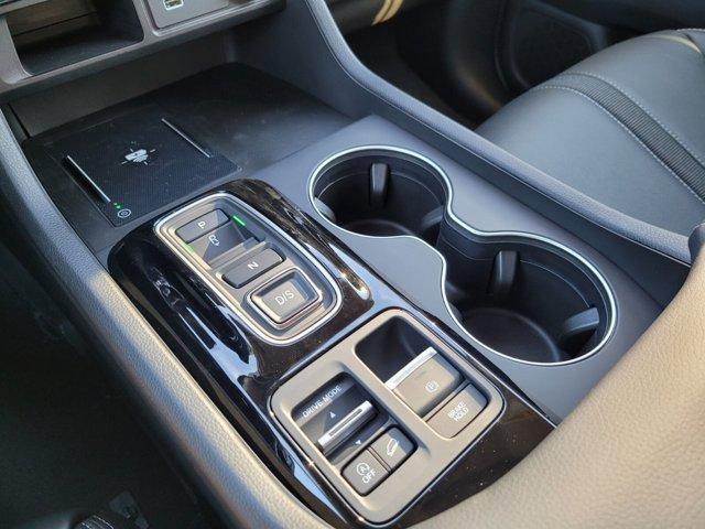 new 2025 Honda Pilot car, priced at $45,322