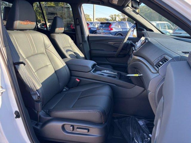 new 2025 Honda Ridgeline car, priced at $45,439