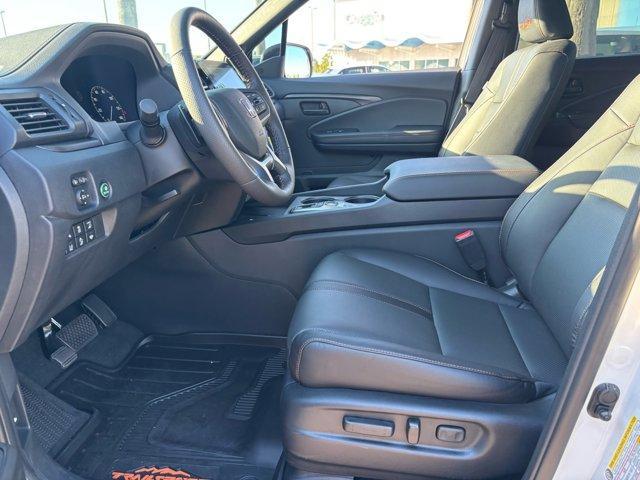 new 2025 Honda Ridgeline car, priced at $45,439