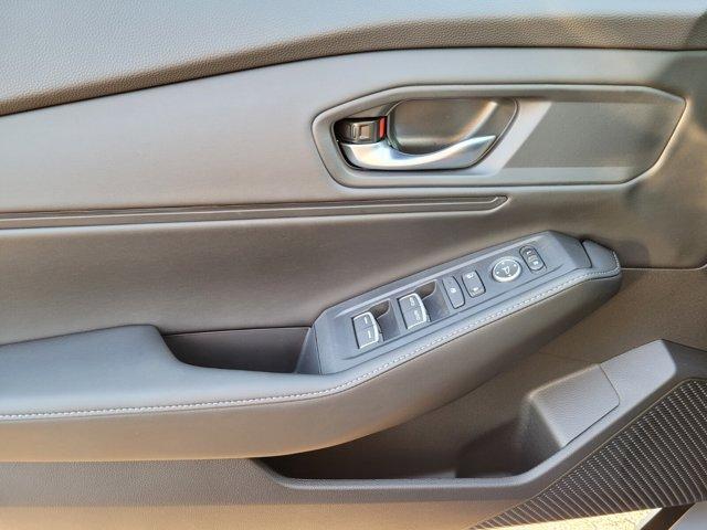 new 2025 Honda Accord Hybrid car, priced at $33,654