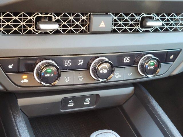 new 2025 Honda Accord car, priced at $31,270