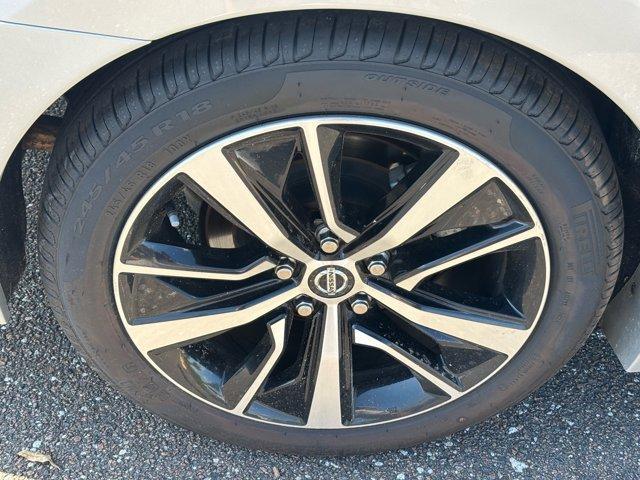 used 2022 Nissan Maxima car, priced at $20,991