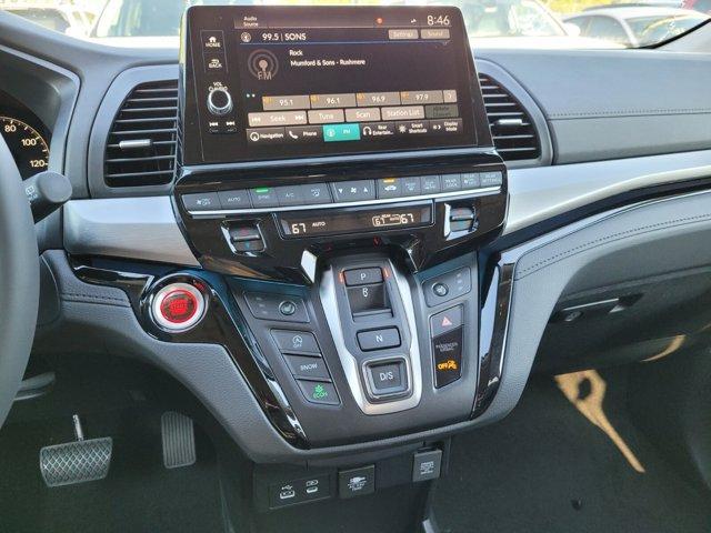 new 2025 Honda Odyssey car, priced at $45,175