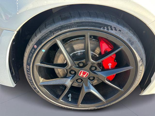 new 2025 Honda Civic Type R car, priced at $48,540