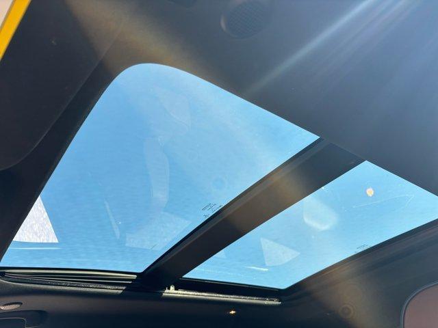 used 2021 Jeep Grand Cherokee car, priced at $23,291