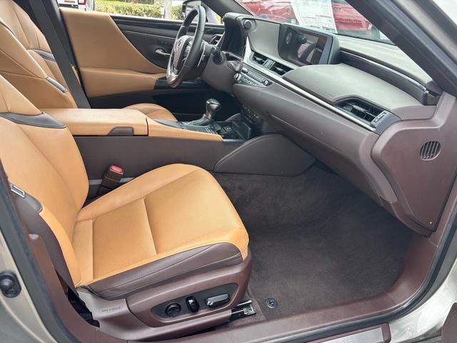 used 2021 Lexus ES 350 car, priced at $28,000