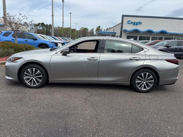 used 2021 Lexus ES 350 car, priced at $28,000