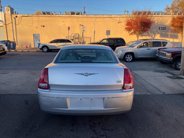 used 2006 Chrysler 300 car, priced at $3,995