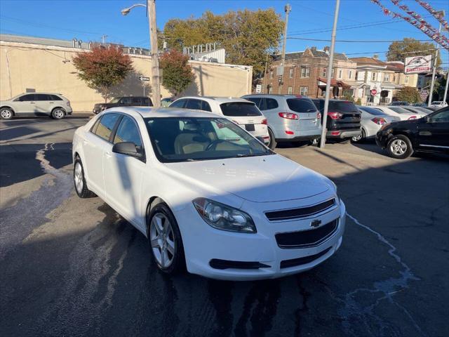 used 2011 Chevrolet Malibu car, priced at $3,695