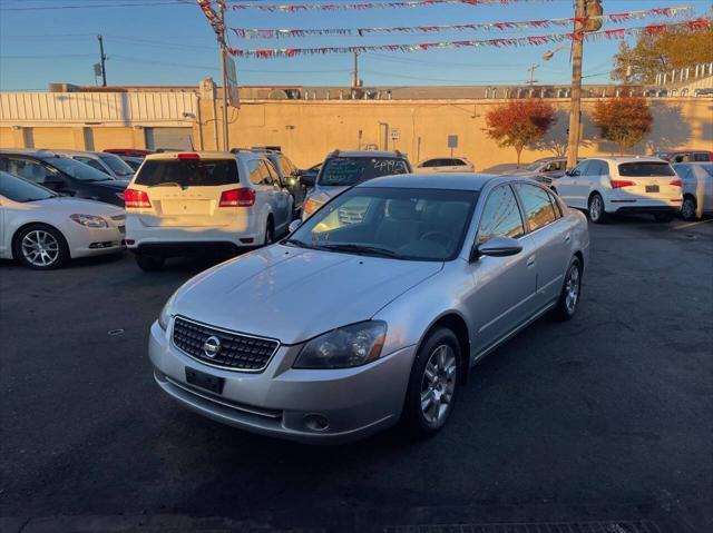 used 2006 Nissan Altima car, priced at $3,695