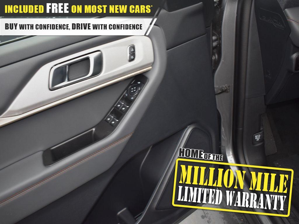 new 2025 Ford Explorer car, priced at $47,085